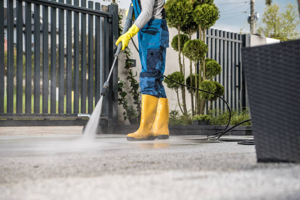Best Commercial Building Pressure Washing  in New Baltimore, OH