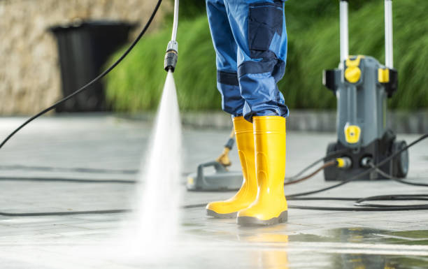 Best Commercial Pressure Washing  in New Baltimore, OH